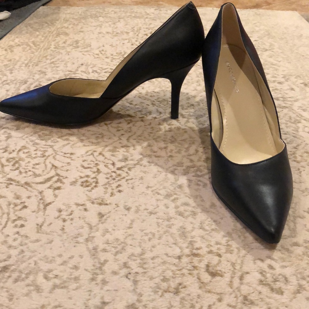 🖤 Black Marc Fisher Heels 👡